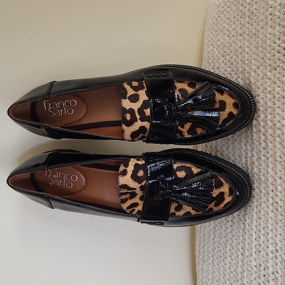 FRANCO SARTO THE BRODY, BLACK PATENT LEATHER LOAFERS, WOMENS  SZ 7